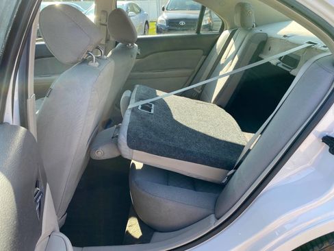 Used 2012 Ford Fusion SE image 24