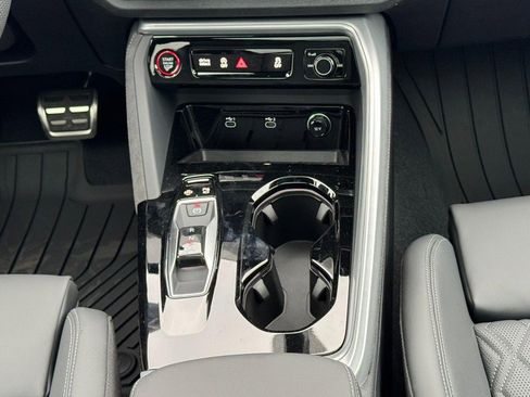 New 2025 Audi SQ5 Premium Plus image 9