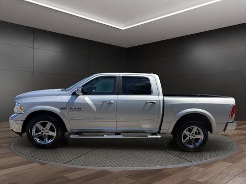 Used 2016 RAM 1500 Laramie w/ Convenience Group AWD/4WD image 5