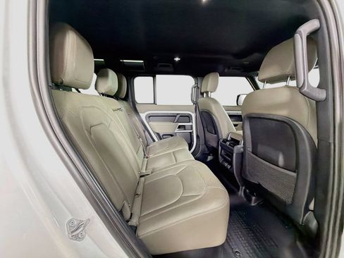 Certified 2023 Land Rover Defender 110 S AWD/4WD image 29