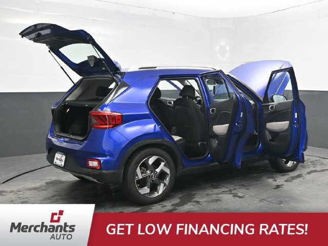 Used 2023 Hyundai Venue SEL FWD image 52