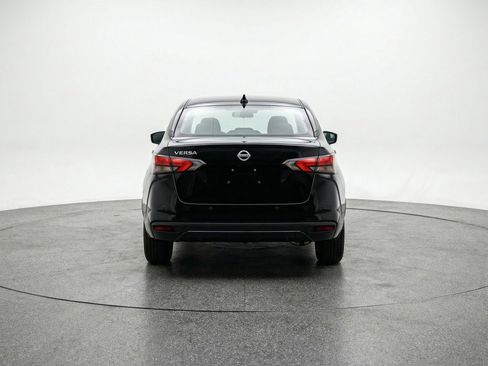 Used 2025 Nissan Versa SV FWD image 7