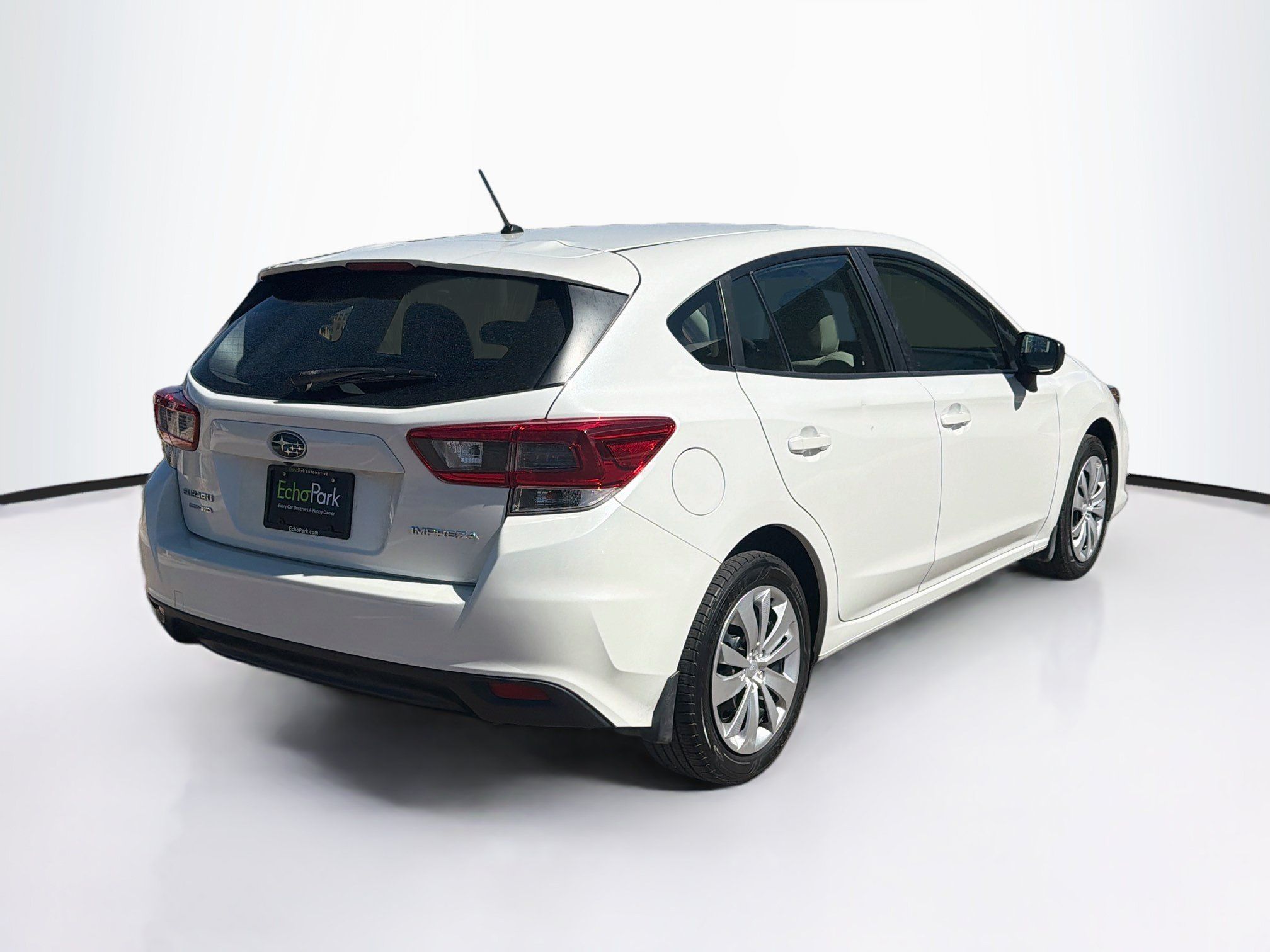 Used 2022 Subaru Impreza 2.0i AWD/4WD image 9