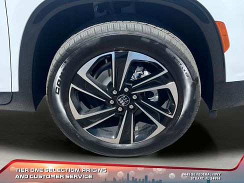 New 2025 Buick Enclave Sport Touring w/ Power Package image 21
