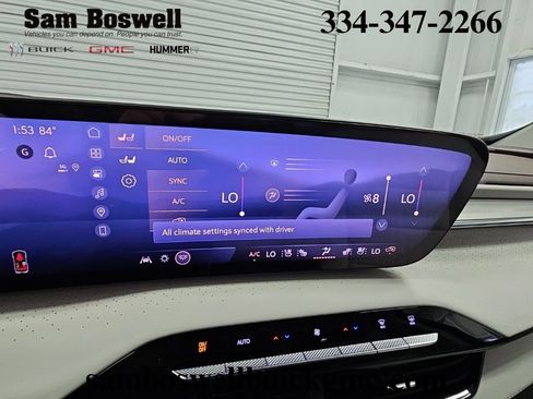 New 2026 Buick Enclave Avenir w/ Super Cruise Package FWD image 17