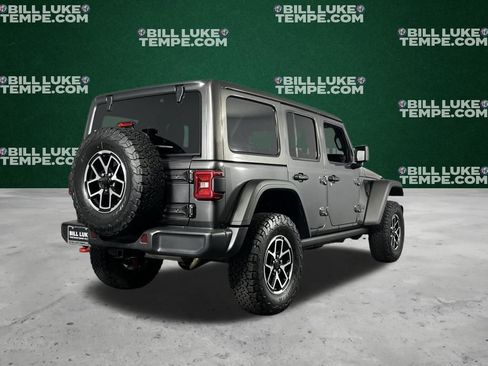 Used 2025 Jeep Wrangler Unlimited Rubicon image 6