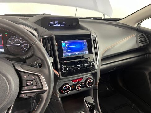 Used 2023 Subaru Crosstrek 2.0i Premium image 24