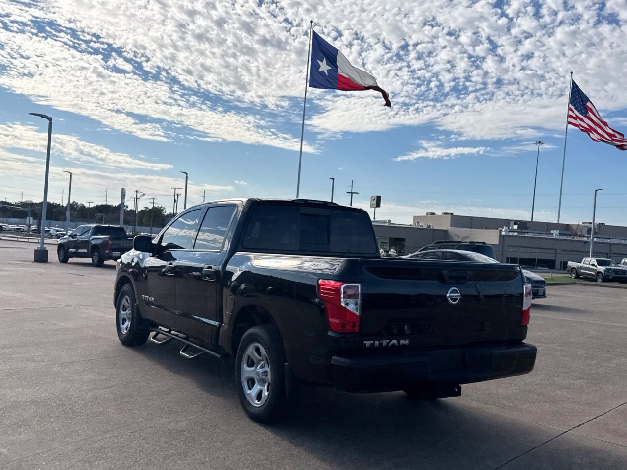 Used 2021 Nissan Titan S w/ S Utility Package RWD image 24
