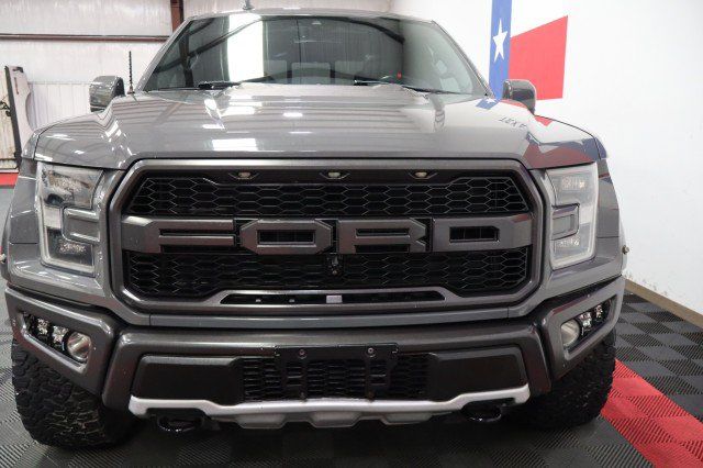 Used 2020 Ford F150 Raptor w/ Equipment Group 802A Luxury AWD/4WD image 18