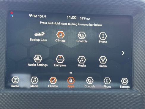 Used 2023 Jeep Gladiator Sport image 20