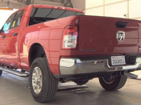 Used 2024 RAM 2500 Big Horn w/ Bed Utility Group image 7