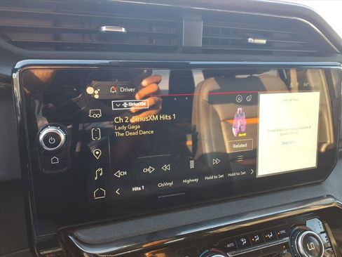 Used 2024 GMC Sierra 1500 AT4 w/ AT4 Carbonpro Edition image 14