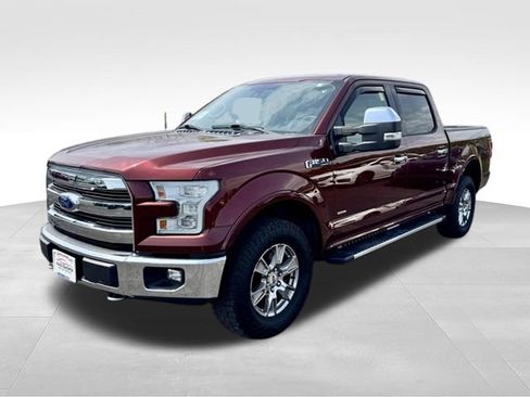 Used 2017 Ford F150 Lariat w/ Equipment Group 502A Luxury AWD/4WD image 3