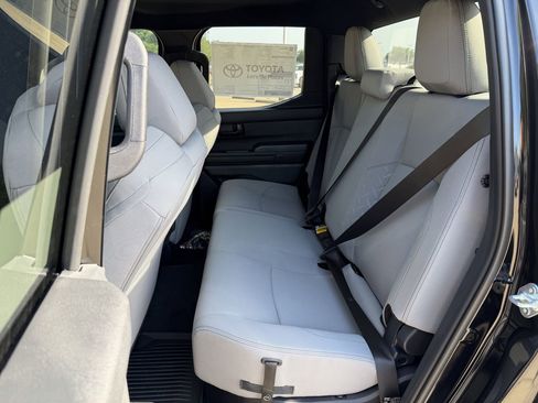 New 2026 Toyota Tacoma SR5 AWD/4WD image 25