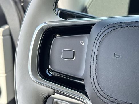 New 2026 Lincoln Navigator Premiere AWD/4WD image 36