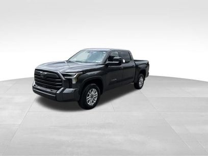 New 2026 Toyota Tundra SR5