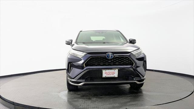 Used 2024 Toyota RAV4 XSE AWD/4WD image 12