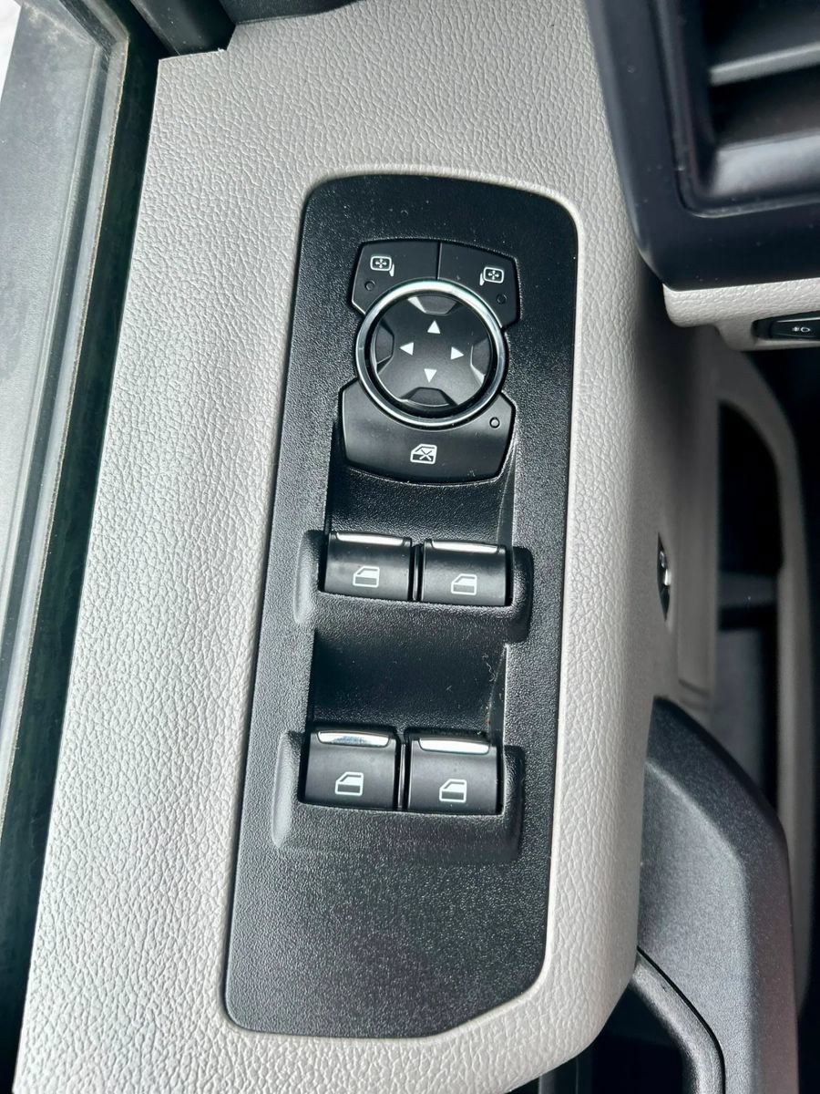 Used 2018 Ford F150 XL w/ Equipment Group 101A Mid AWD/4WD image 16