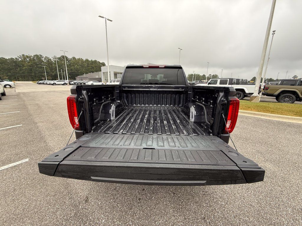 Used 2025 GMC Sierra 1500 SLT RWD image 22
