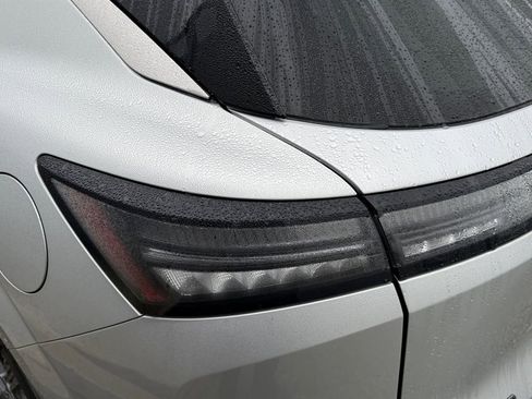 Used 2025 Nissan Murano SL image 35