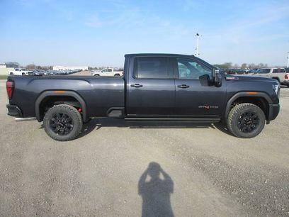 New 2026 GMC Sierra 3500 AT4 w/ AT4 Premium Plus Package