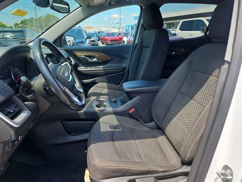 Used 2020 GMC Terrain SLE AWD/4WD image 17