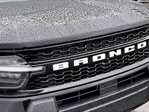 Certified 2025 Ford Bronco Sport Outer Banks w/ Outer Banks Tech Package+ image 30