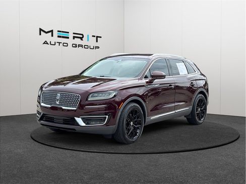 Used 2019 Lincoln Nautilus Select FWD image 4