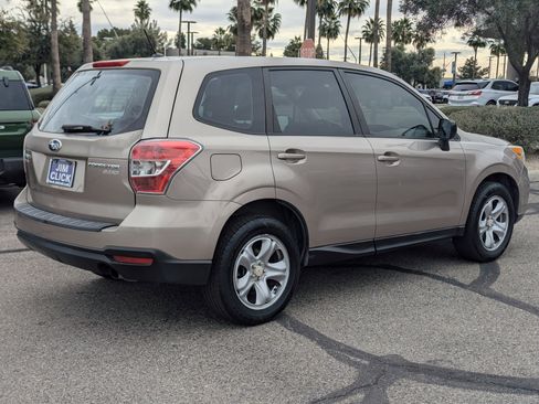 Used 2014 Subaru Forester 2.5i image 2