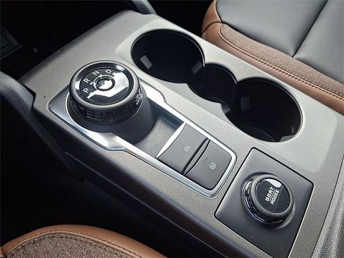 New 2025 Ford Bronco Sport Outer Banks w/ Outer Banks Tech Package+ image 10