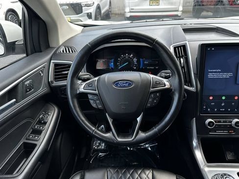 Used 2023 Ford Edge Titanium AWD/4WD image 14