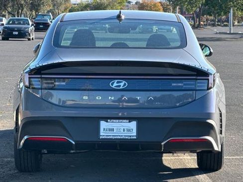 New 2026 Hyundai Sonata SE image 5