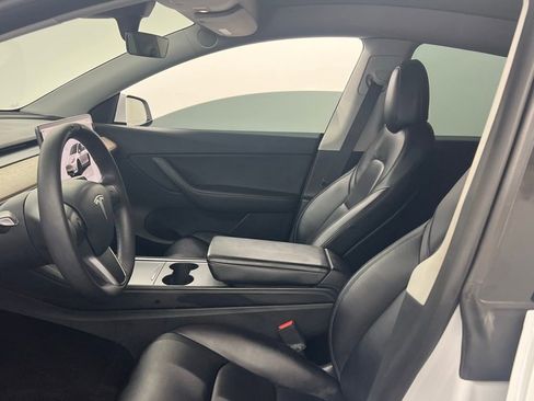 Used 2022 Tesla Model Y Performance AWD/4WD image 8