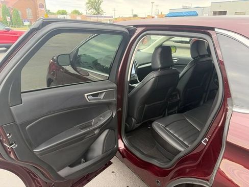 Used 2024 Ford Edge SEL w/ Convenience Package AWD/4WD image 19