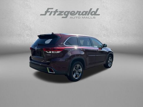 Used 2019 Toyota Highlander Limited Platinum AWD/4WD image 8