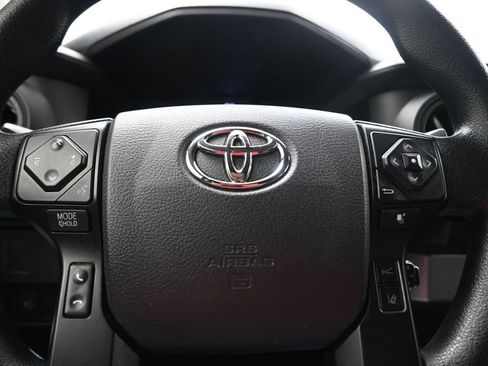 Used 2021 Toyota Tacoma SR image 7