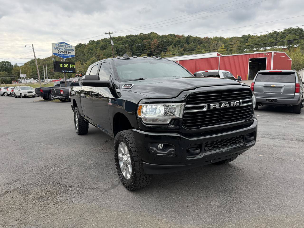 Used 2019 RAM 3500 Big Horn AWD/4WD image 3