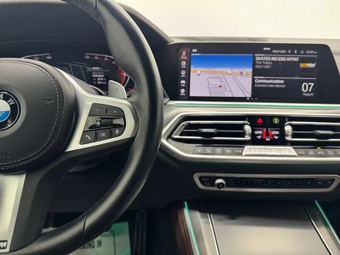 Used 2023 BMW X5 sDrive40i w/ M Sport Package RWD image 25