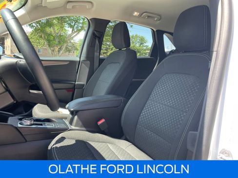 Used 2023 Ford Escape Active AWD/4WD image 16