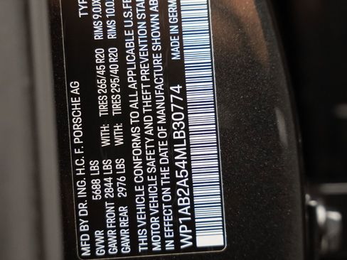 Used 2021 Porsche Macan S AWD/4WD image 58