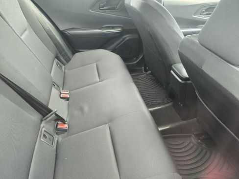 Used 2025 Toyota Prius LE FWD image 12