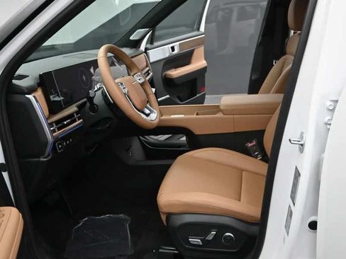 New 2026 Hyundai Santa Fe Limited AWD/4WD image 16