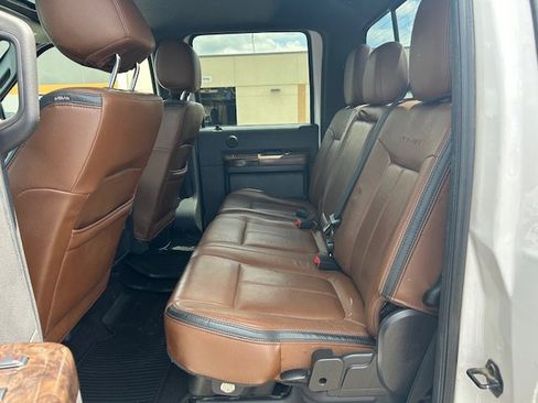 Used 2016 Ford F250 Platinum w/ FX4 Off-Road Package AWD/4WD image 16
