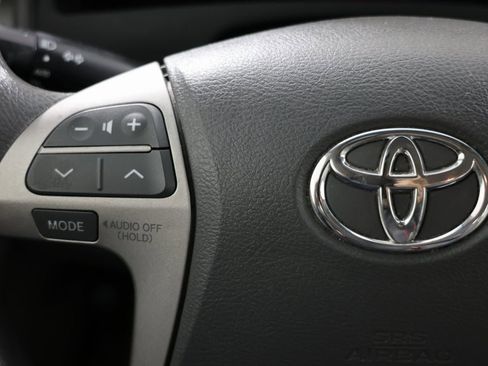 Used 2009 Toyota Camry LE image 19