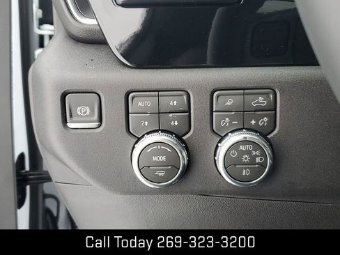 New 2026 GMC Sierra 2500 SLT w/ SLT Premium Package image 18