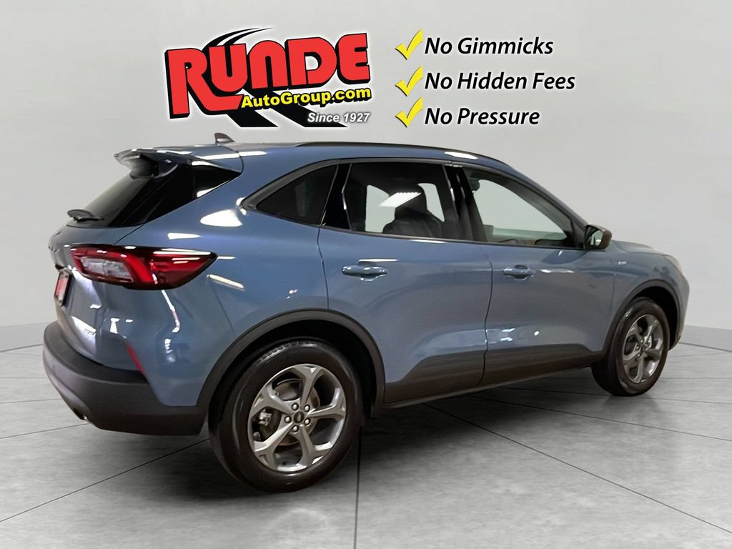 Used 2026 Ford Escape ST-Line w/ Tech Pack #1 AWD/4WD image 6