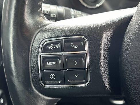 Used 2015 Jeep Wrangler Unlimited Sahara w/ Connectivity Group AWD/4WD image 25