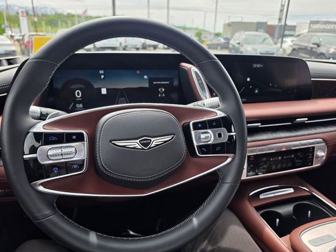 Used 2023 Genesis G90 3.5T AWD/4WD image 22