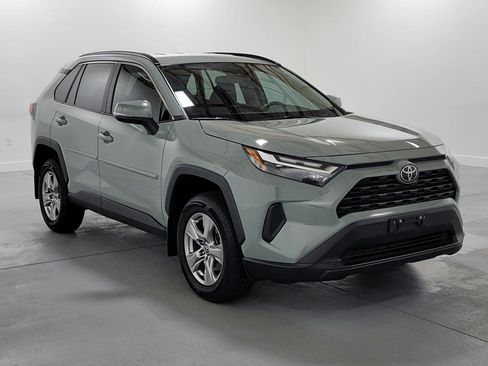 Used 2023 Toyota RAV4 XLE FWD image 2
