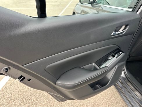 New 2025 Nissan Altima 2.5 SL image 14